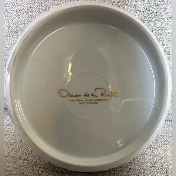 Oscar De La Renta West Germany Vintage Fine China lace floral serving bowl EUC - Picture 5 of 12